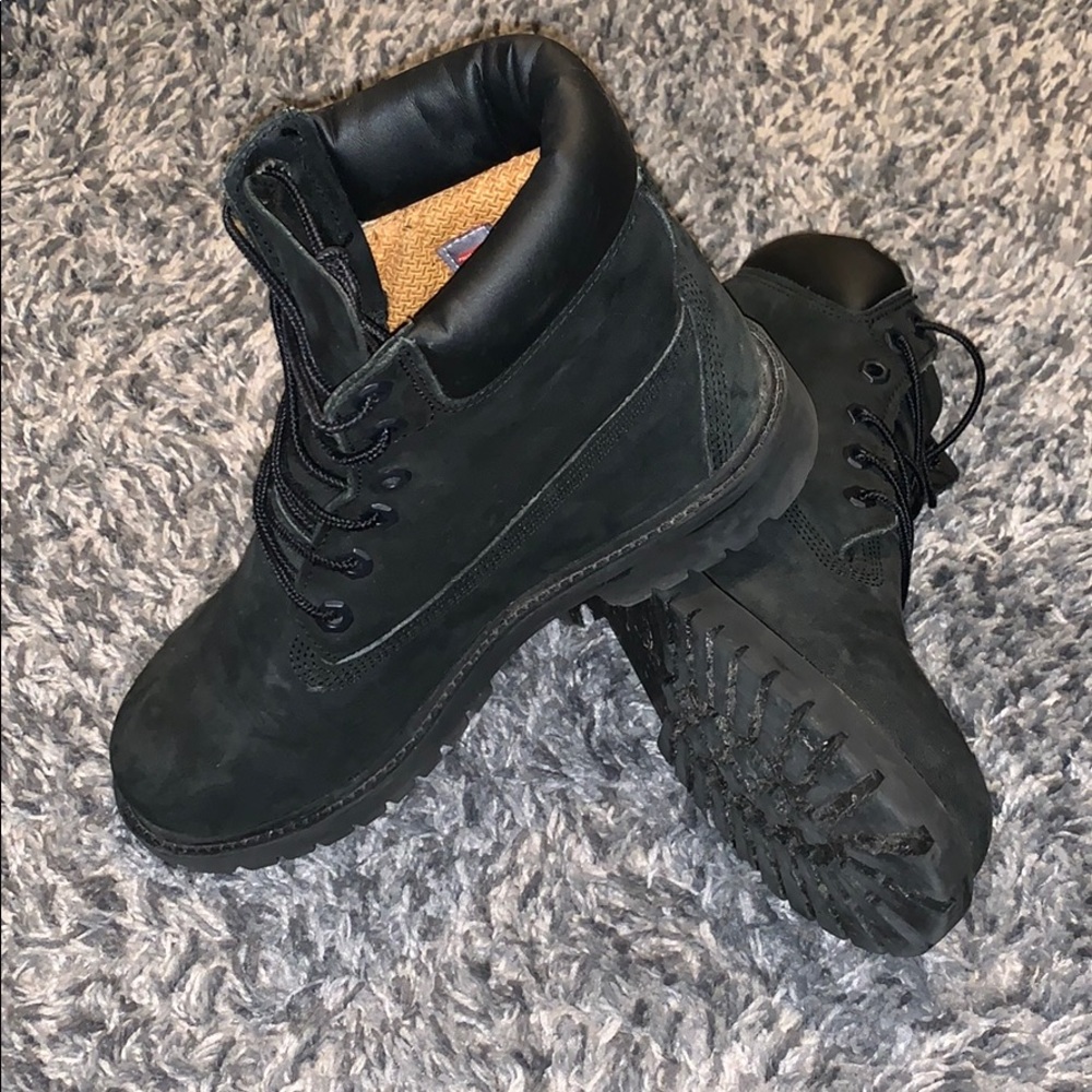 Black Timberlands